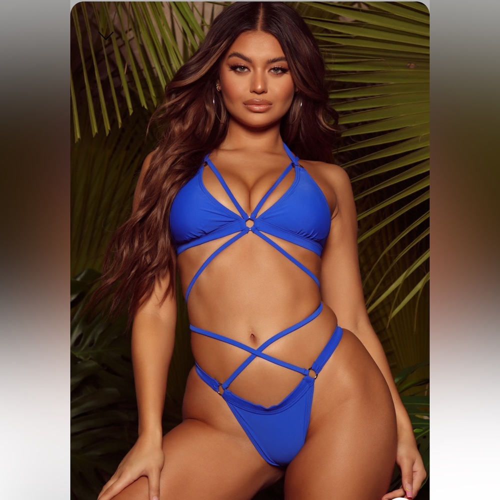 NWT Fashion Nova royal blue 2 piece swimsuits